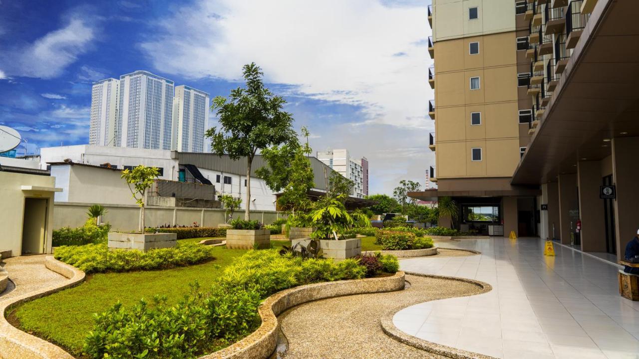Azalea Suites Cikarang By Jayakarta Group 外观 照片