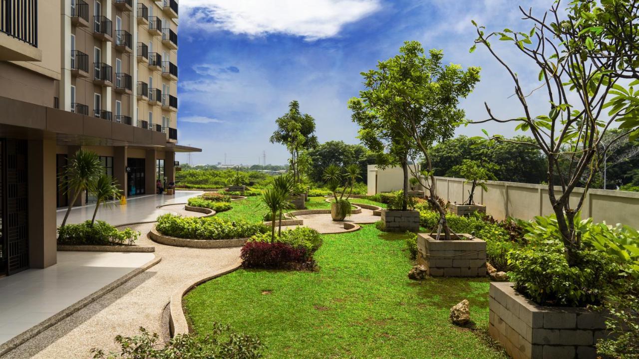 Azalea Suites Cikarang By Jayakarta Group 外观 照片