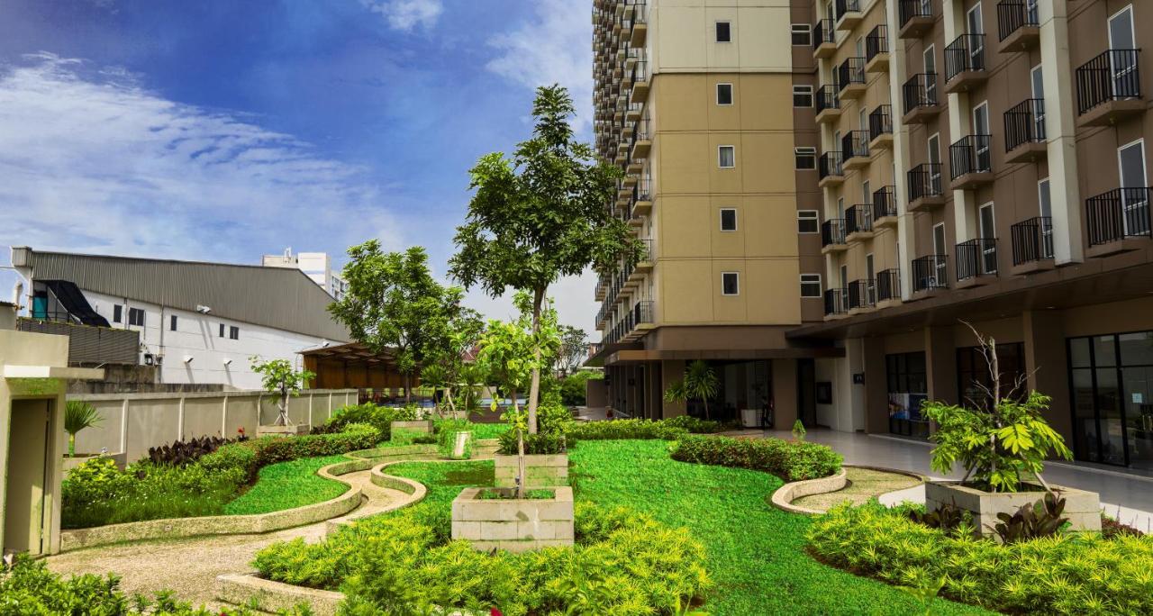 Azalea Suites Cikarang By Jayakarta Group 外观 照片