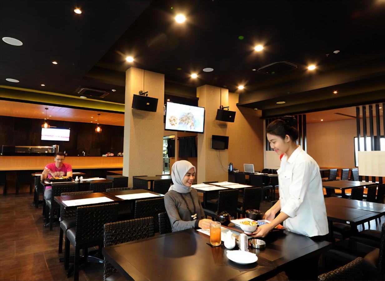 Azalea Suites Cikarang By Jayakarta Group 外观 照片