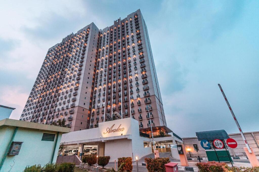 Azalea Suites Cikarang By Jayakarta Group 外观 照片