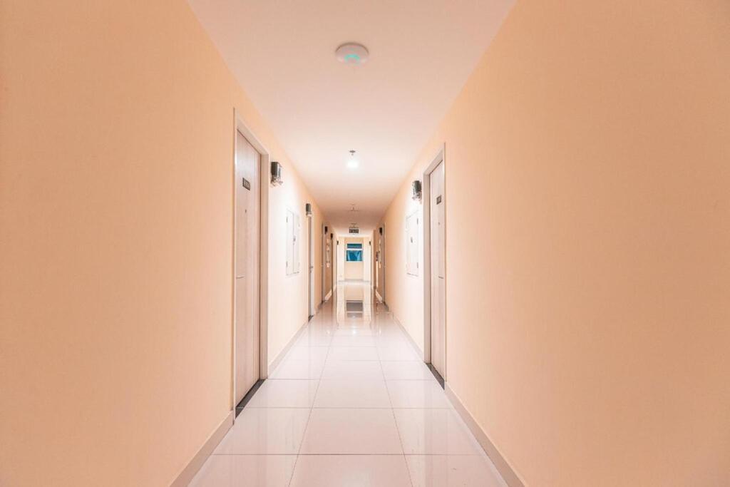 Azalea Suites Cikarang By Jayakarta Group 外观 照片